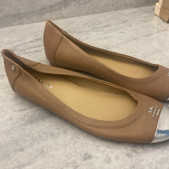 Coach Chelsea Tan Silver Cap Toe Leather Flat - Picture 7 of 7